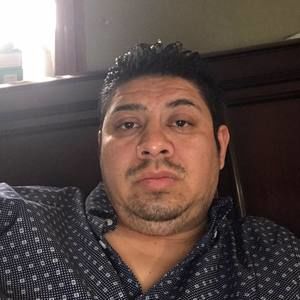 Meet your Posher, Luis